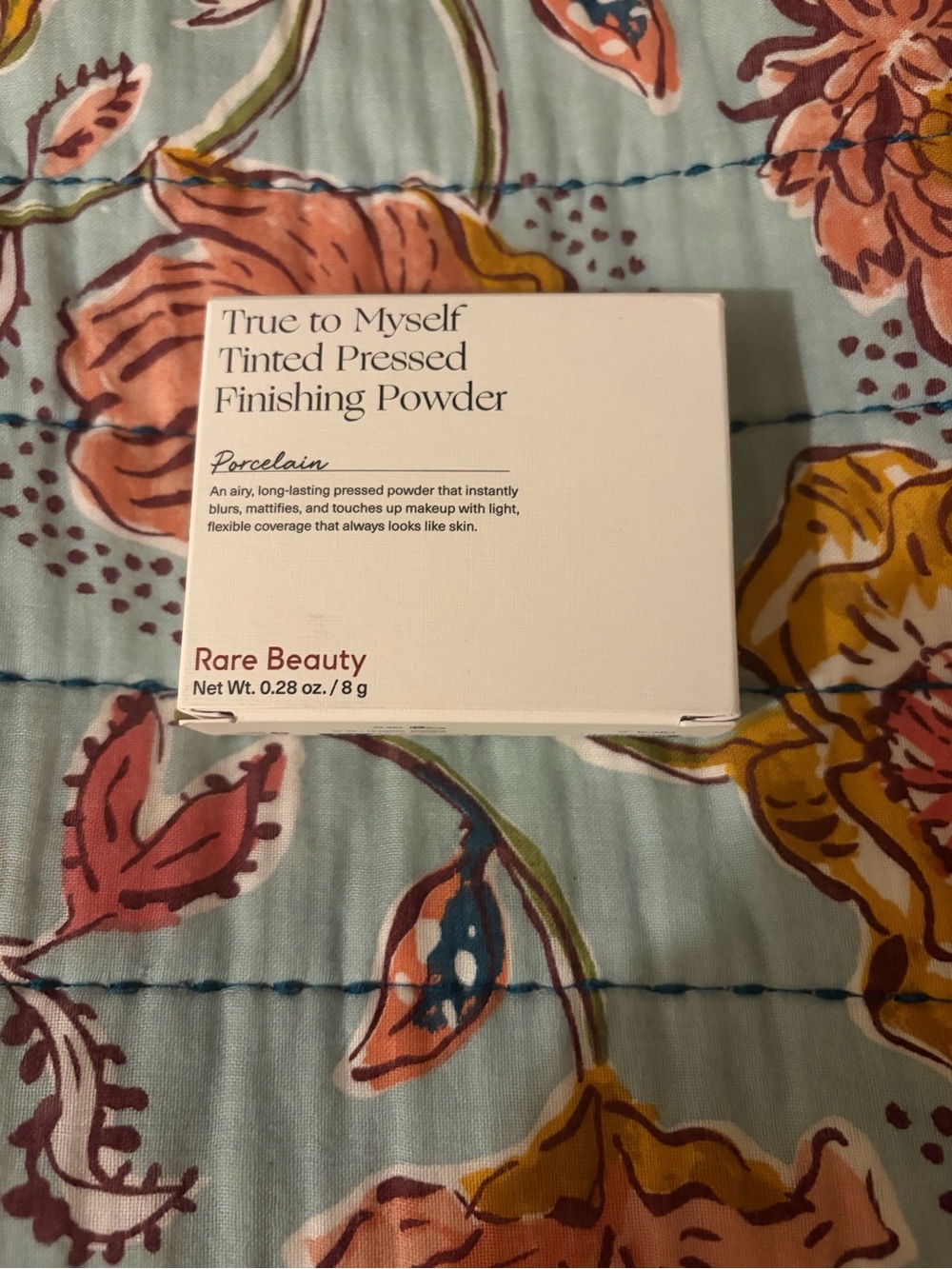 Rare Beauty True to Myself Tinted Pressed Finishing Powder - Porcelain